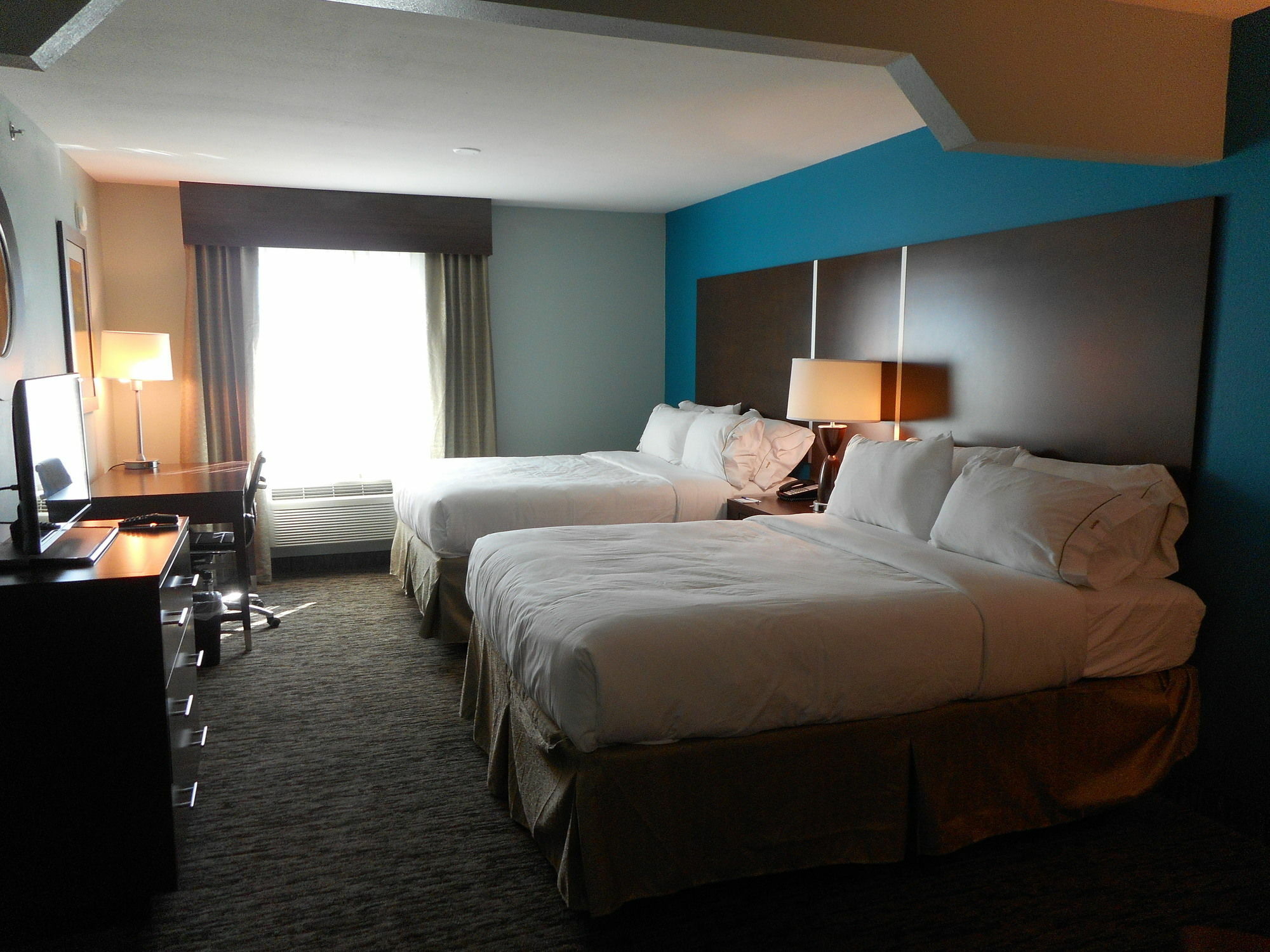 Holiday Inn Express & Suites Carmel North - Westfield By Ihg Dış mekan fotoğraf