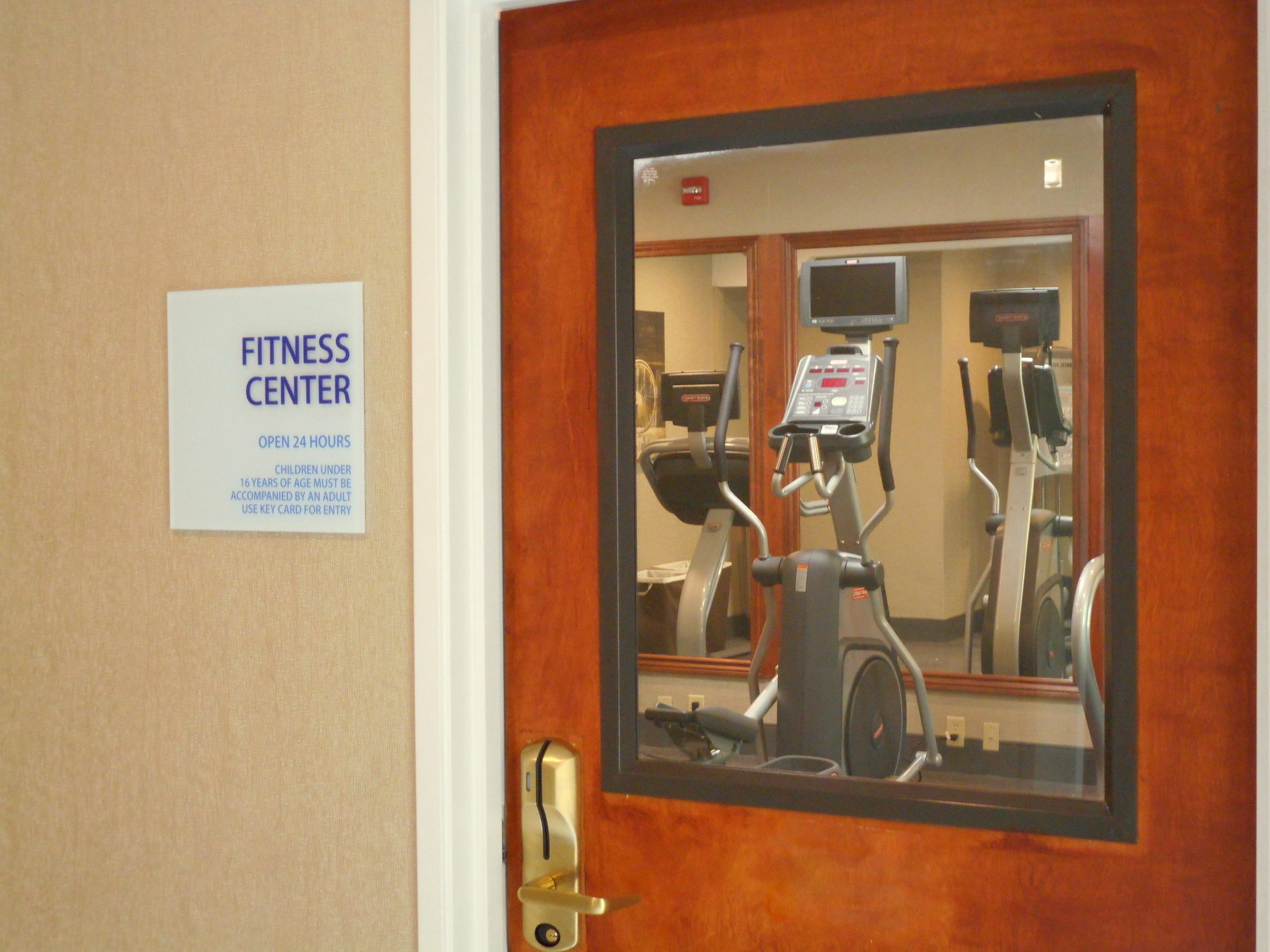 Holiday Inn Express & Suites Carmel North - Westfield By Ihg Dış mekan fotoğraf